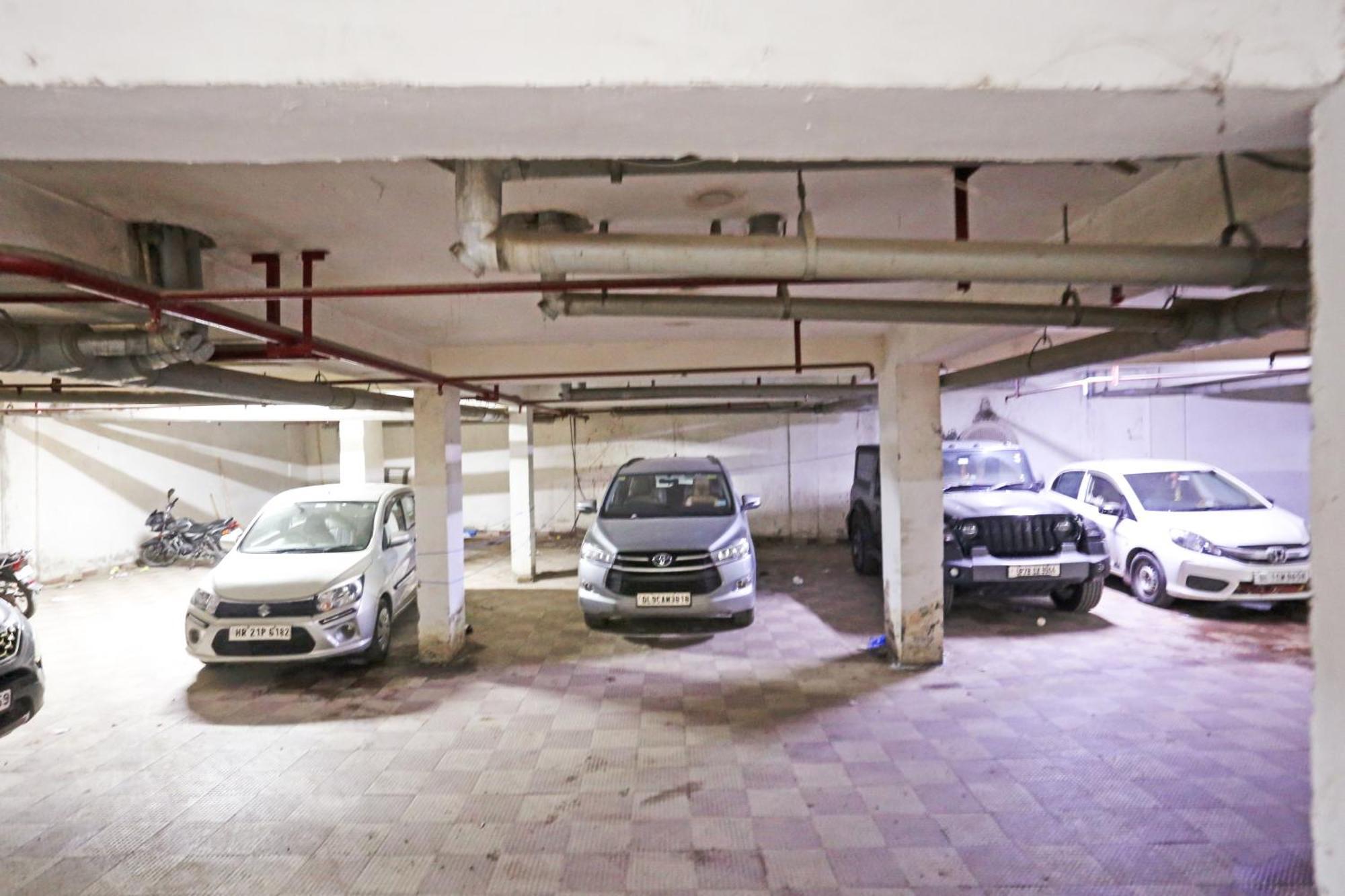 Hotel Happy Stay Delhi Airport نيودلهي المظهر الخارجي الصورة
