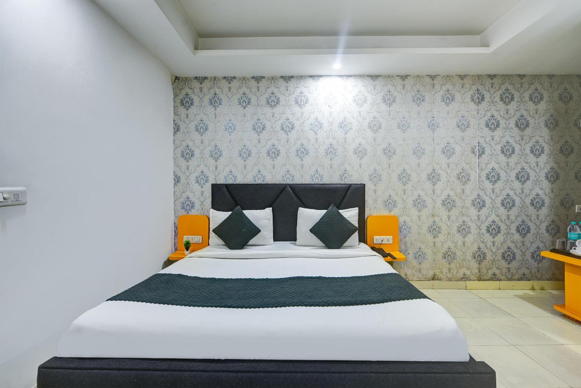 Hotel Happy Stay Delhi Airport نيودلهي المظهر الخارجي الصورة